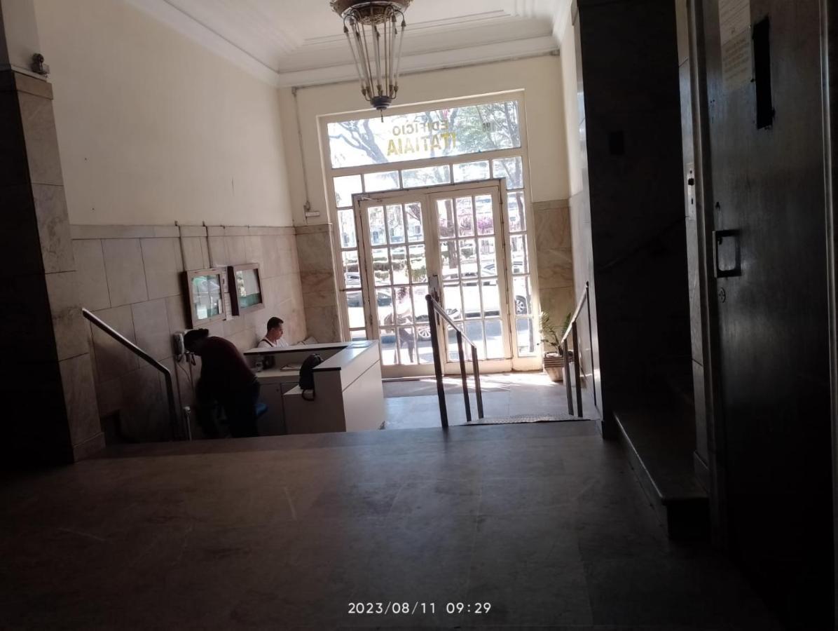 Aconchego Do Lar Centro Bh Apto 633 Rua Da Bahia 187 เบโลโอรีซอนชี ภายนอก รูปภาพ